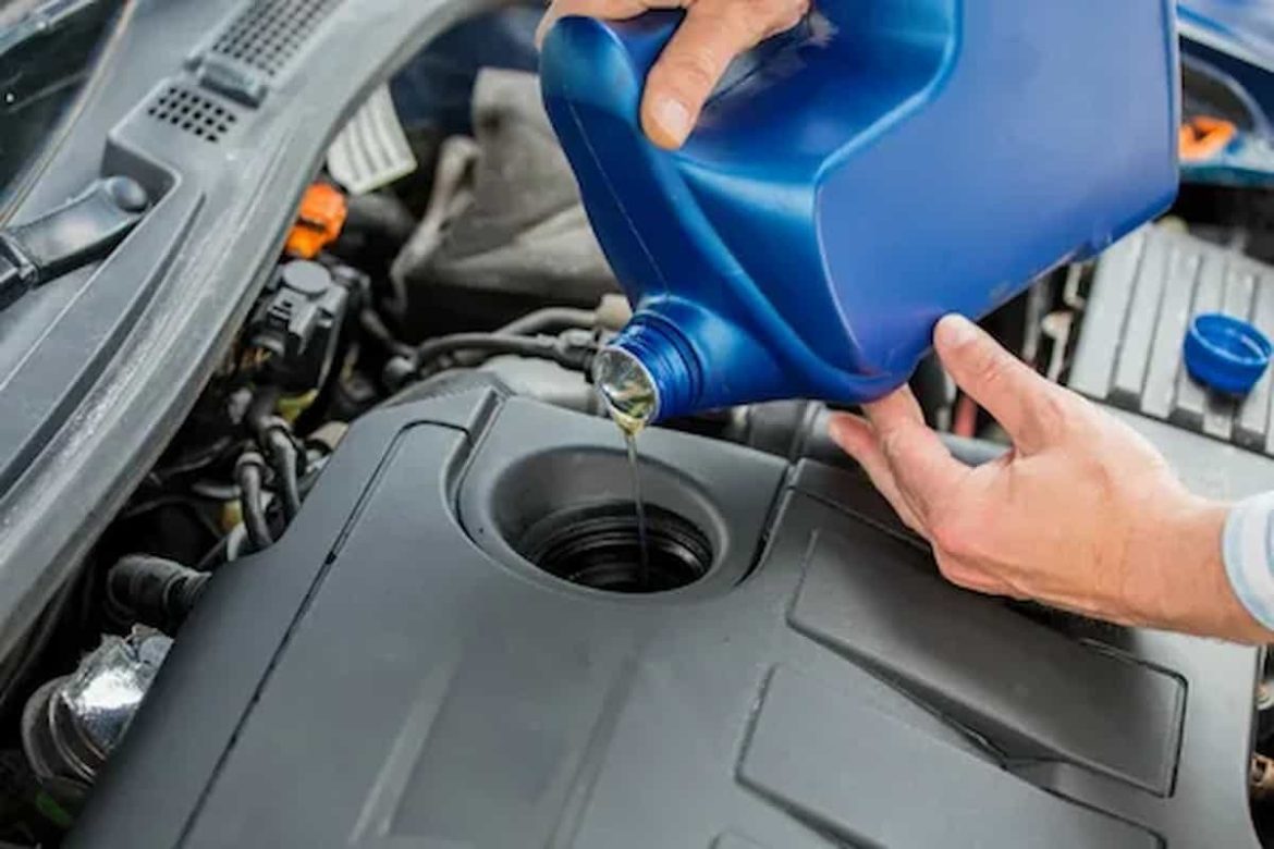 The Purchase Price of Engine Oil+ Advantages and Disadvantages