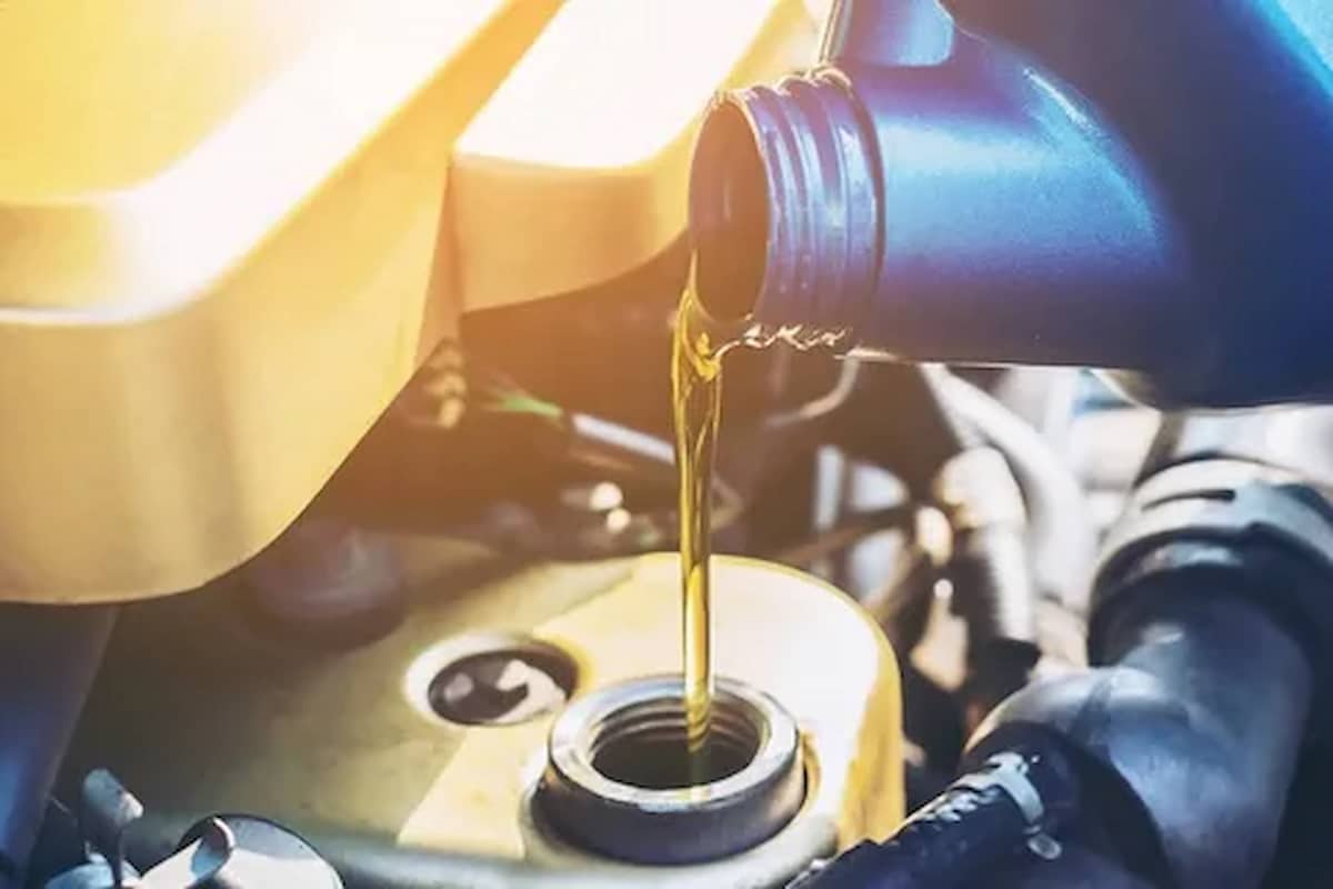  The Purchase Price of Engine Oil+ Advantages and Disadvantages 